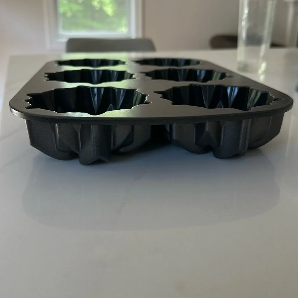 Nordic Ware Sunflower Muffin Pan